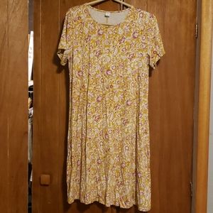 Short sleeve swing dress
